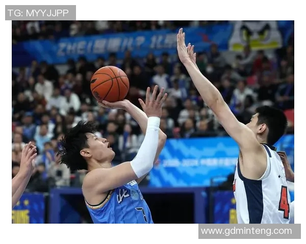 深入分析北京篮球队防反战术的特点与应用策略